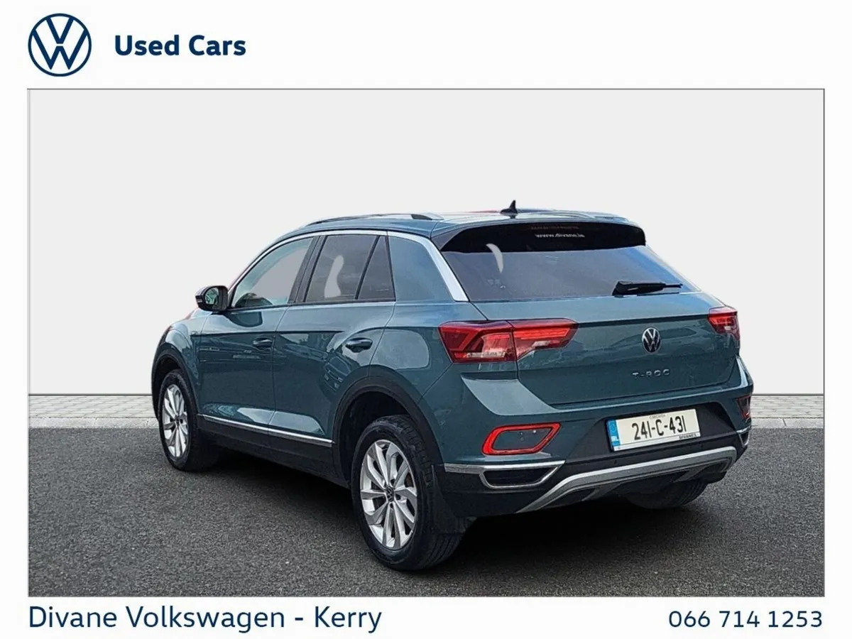 Volkswagen T-Roc SUV, Petrol, 2024, Blue