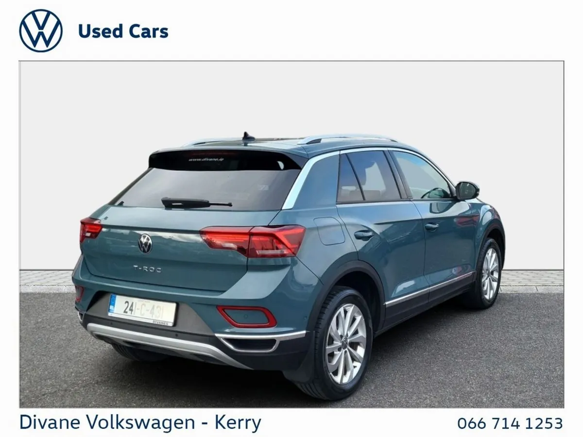 Volkswagen T-Roc SUV, Petrol, 2024, Blue