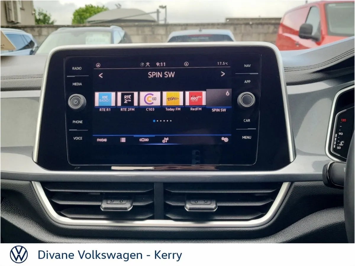 Volkswagen T-Roc SUV, Petrol, 2024, Blue