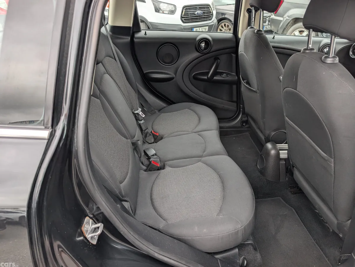 Mini One Estate/Jeep, Diesel, 2015, Black