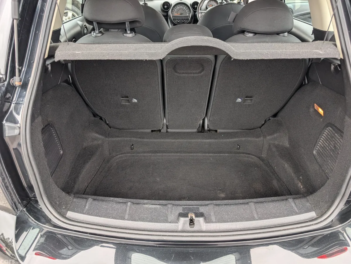 Mini One Estate/Jeep, Diesel, 2015, Black