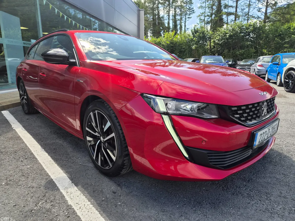 Peugeot 508 Estate/Jeep, Petrol Plug-in Hybrid, 2022, Red