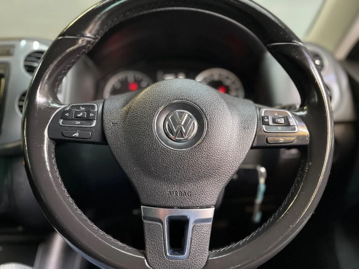 Volkswagen Tiguan SUV, Diesel, 2014, White