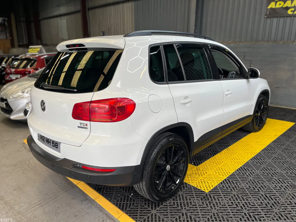 Volkswagen Tiguan SUV, Diesel, 2014, White