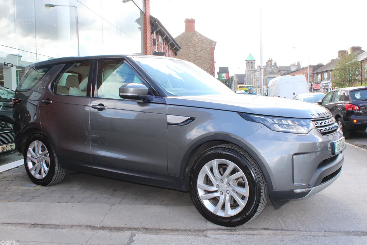 Land Rover Discovery SUV, Diesel, 2017, Grey