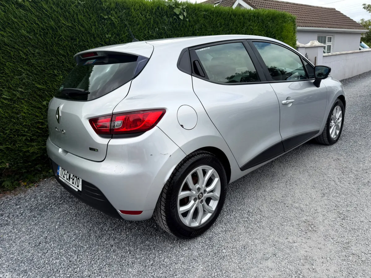 Renault Clio Hatchback, Diesel, 2017, Silver