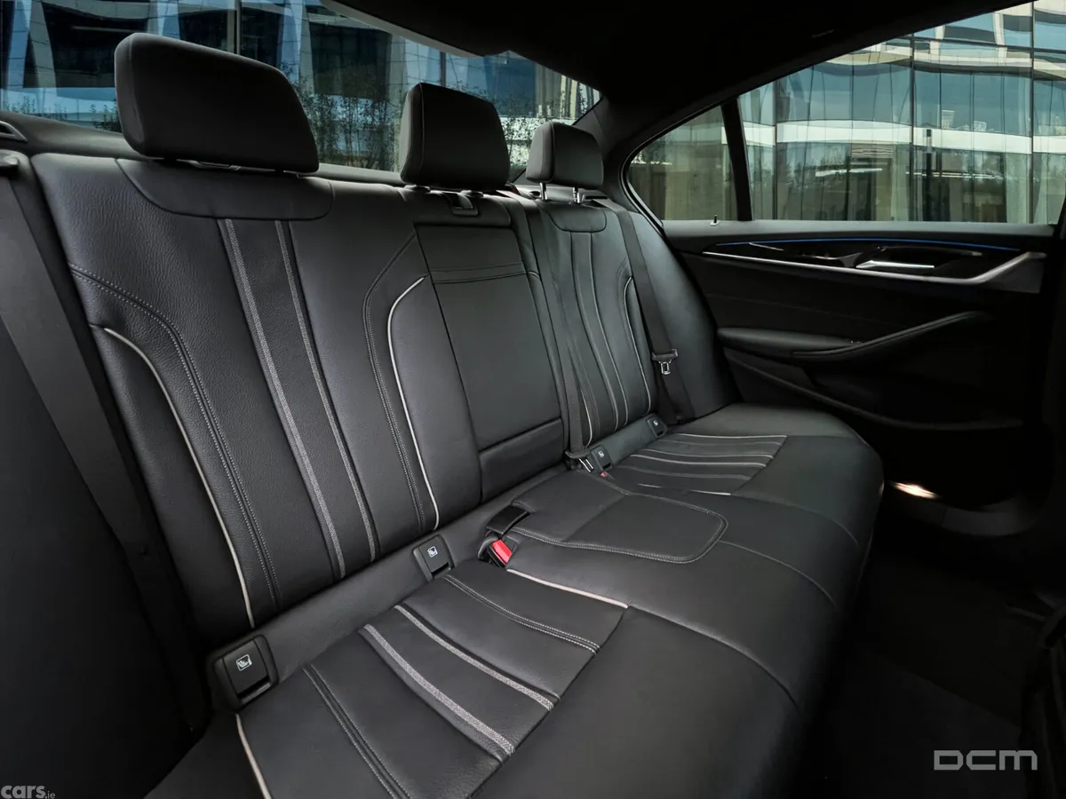 BMW 5-Series Saloon, Petrol Plug-in Hybrid, 2022, White