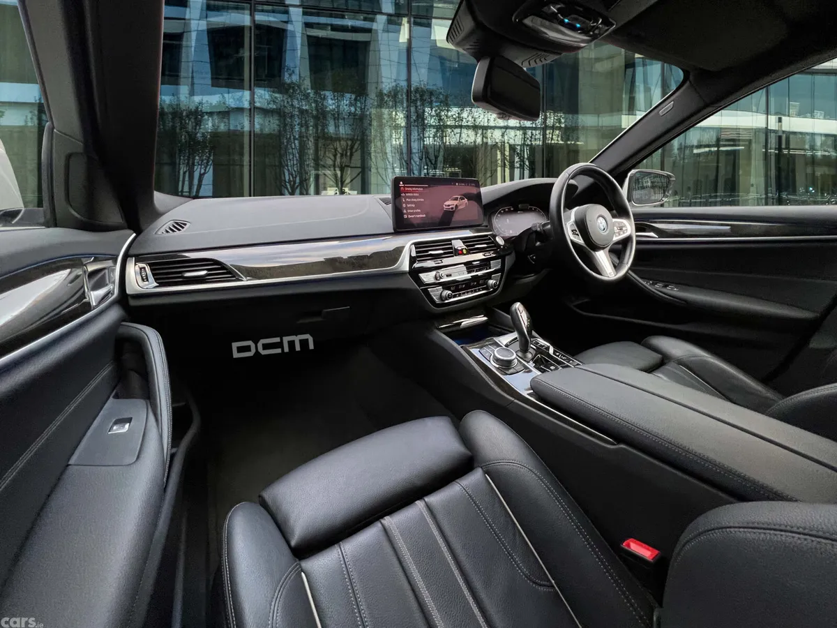 BMW 5-Series Saloon, Petrol Plug-in Hybrid, 2022, White
