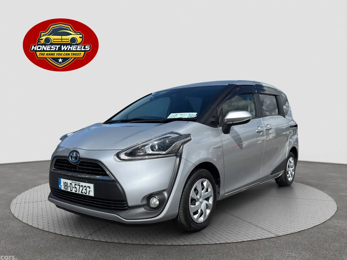 Toyota Sienta MPV, Petrol Hybrid, 2018, Silver