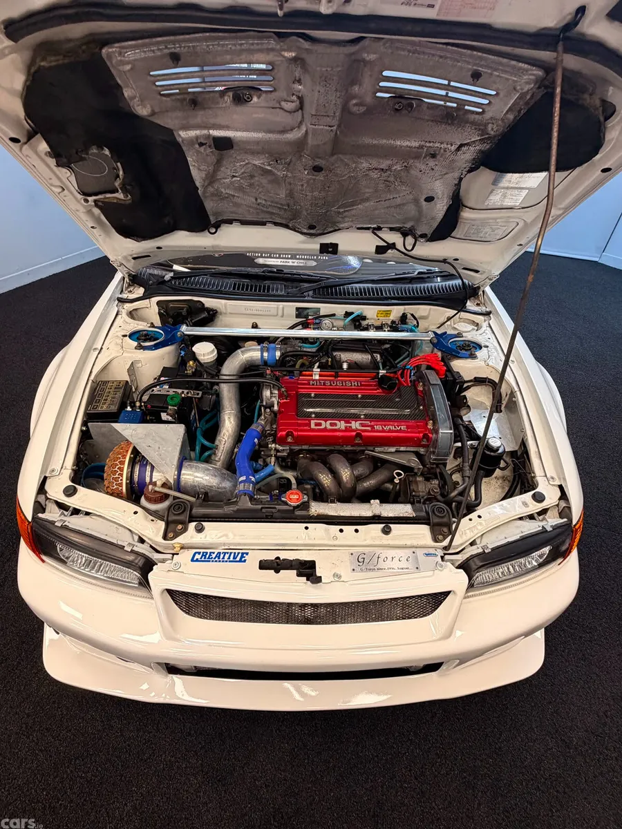 Mitsubishi Lancer Saloon, Petrol, 1994, White