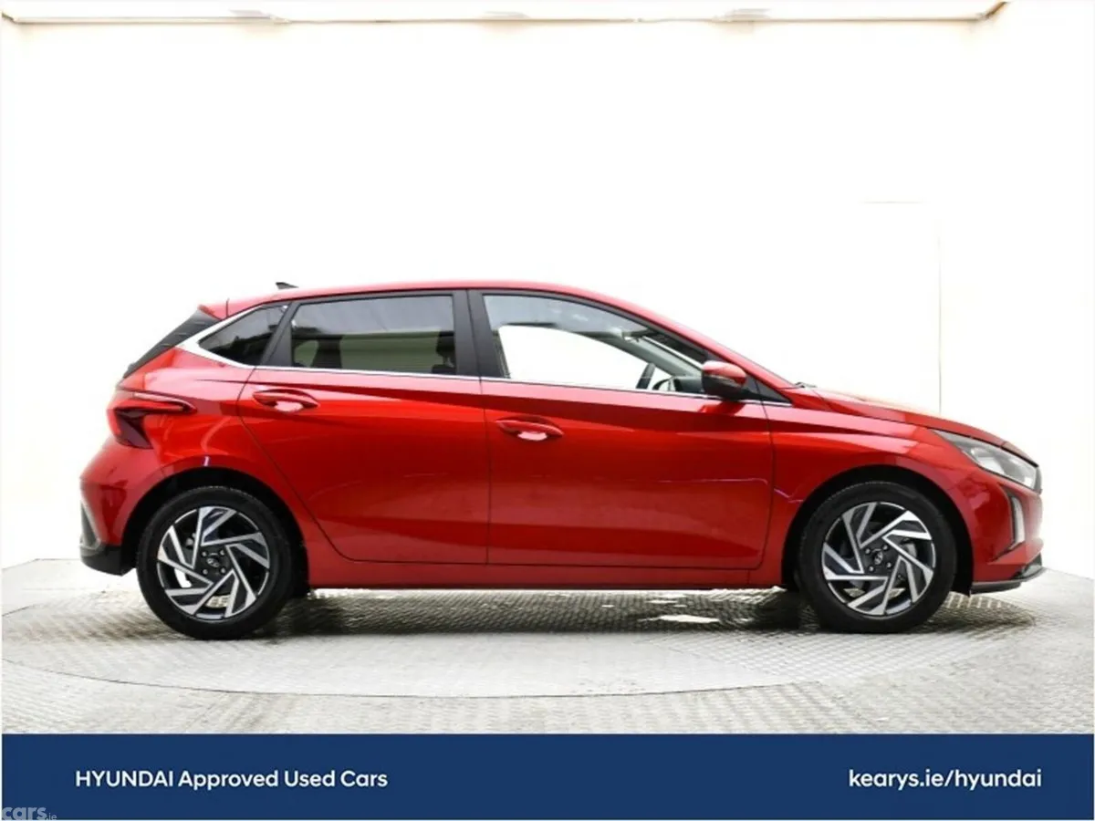 Hyundai i20 Hatchback, Petrol, 2024, Red