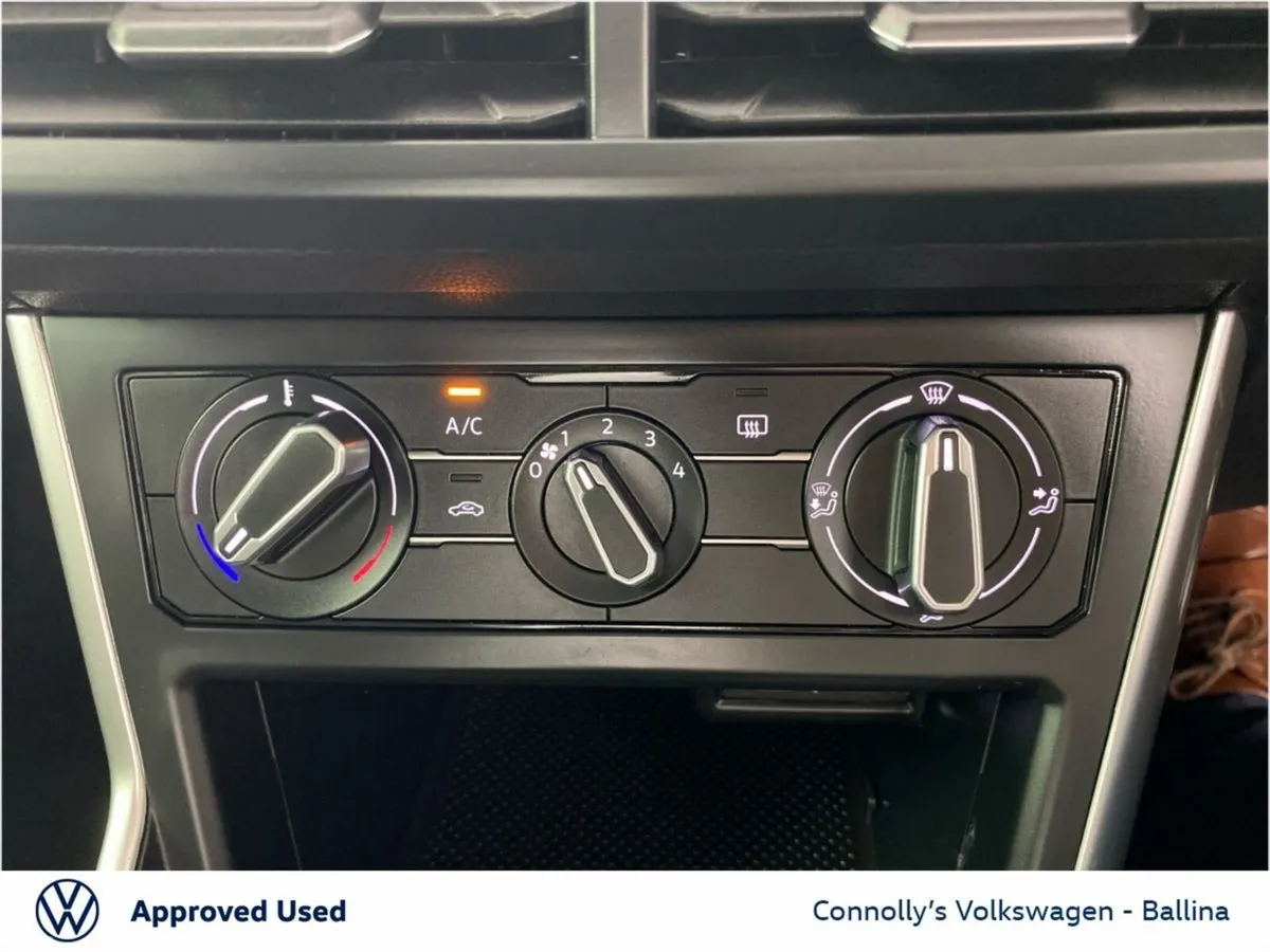 Volkswagen Taigo Estate, Petrol, 2023, Red