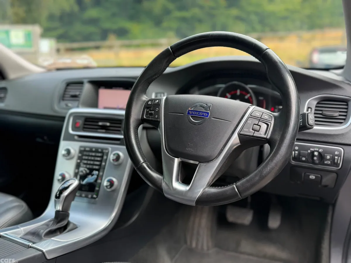 Volvo V60 Estate, Diesel, 2017, Grey