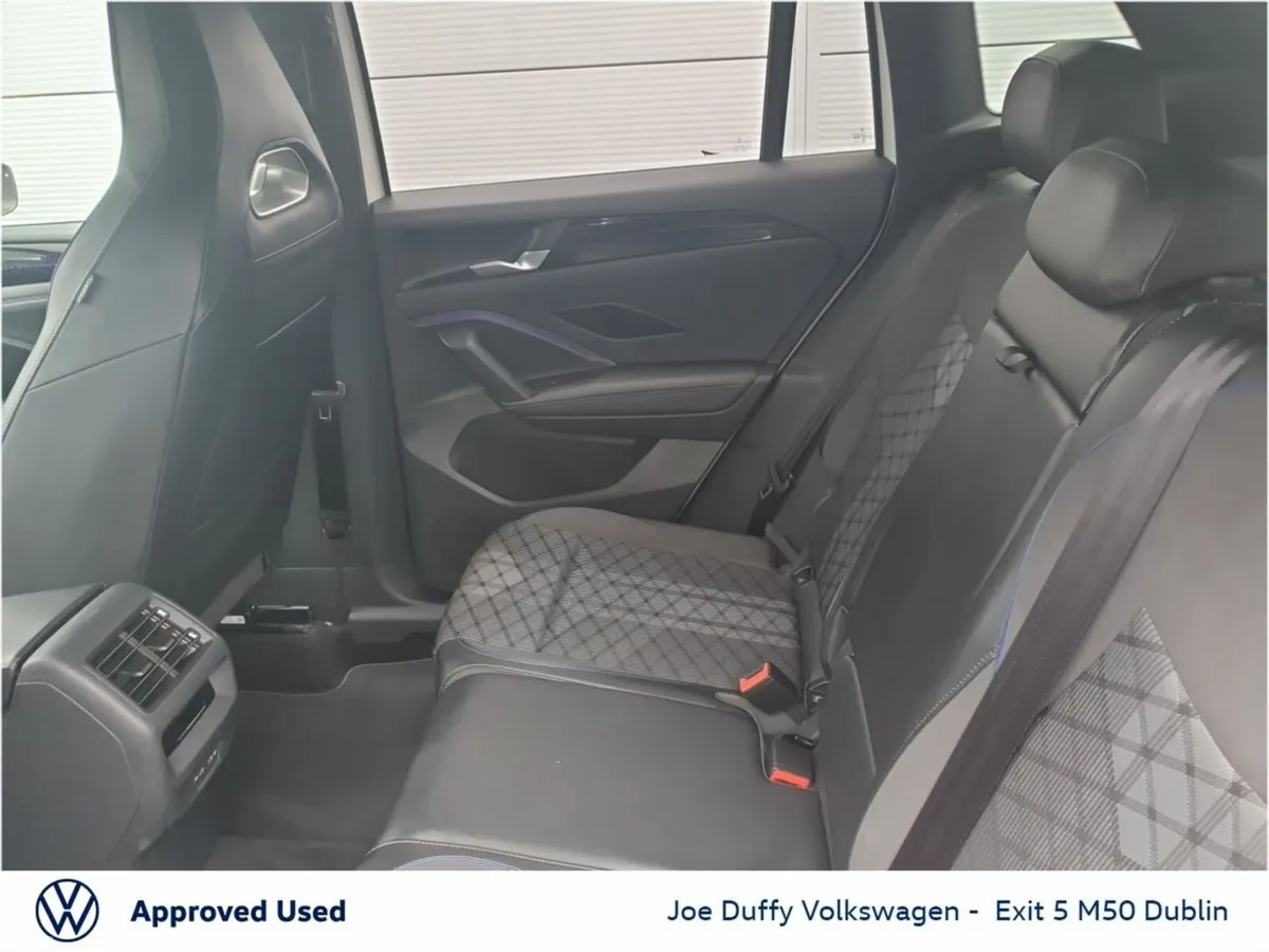 Volkswagen Tiguan SUV, Petrol Plug-in Hybrid, 2025, White