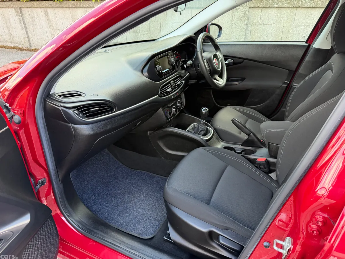 Fiat Tipo Hatchback, Petrol, 2018, Red