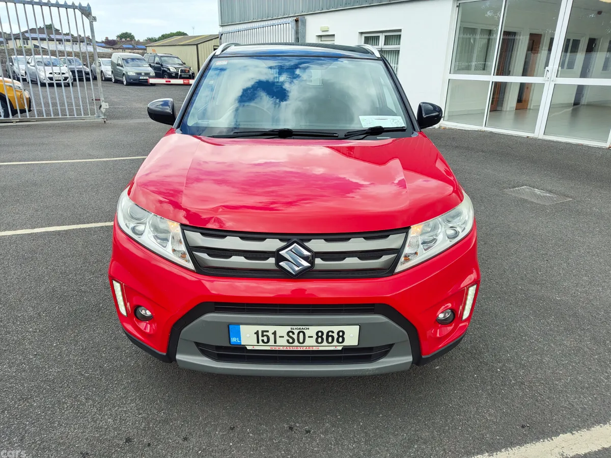 Suzuki Vitara SUV, Petrol, 2015, Red
