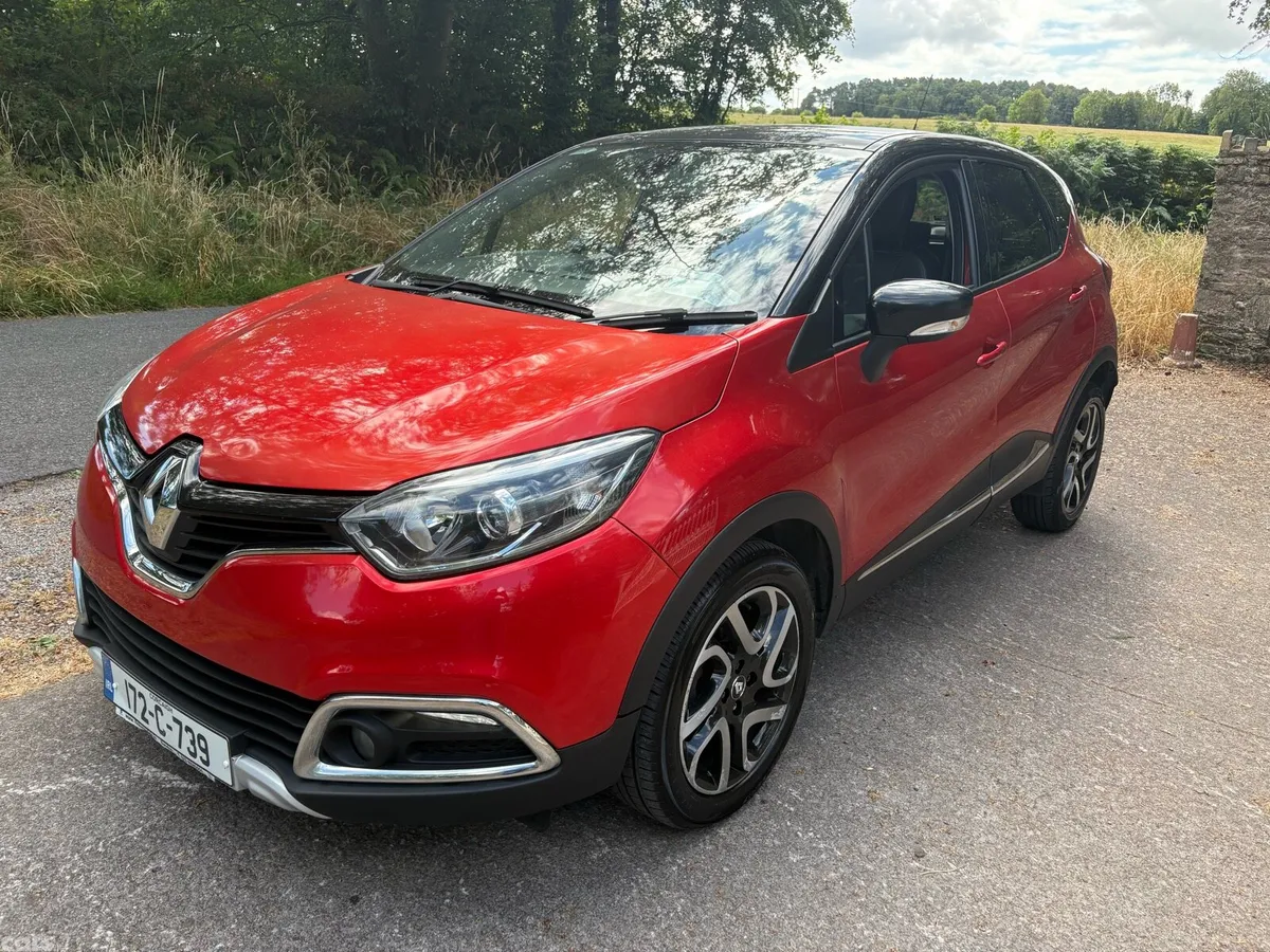 Renault Captur Hatchback, Diesel, 2017, Red