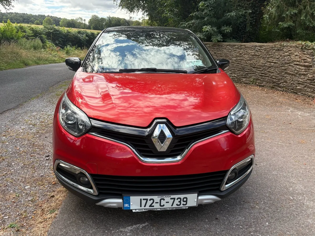Renault Captur Hatchback, Diesel, 2017, Red