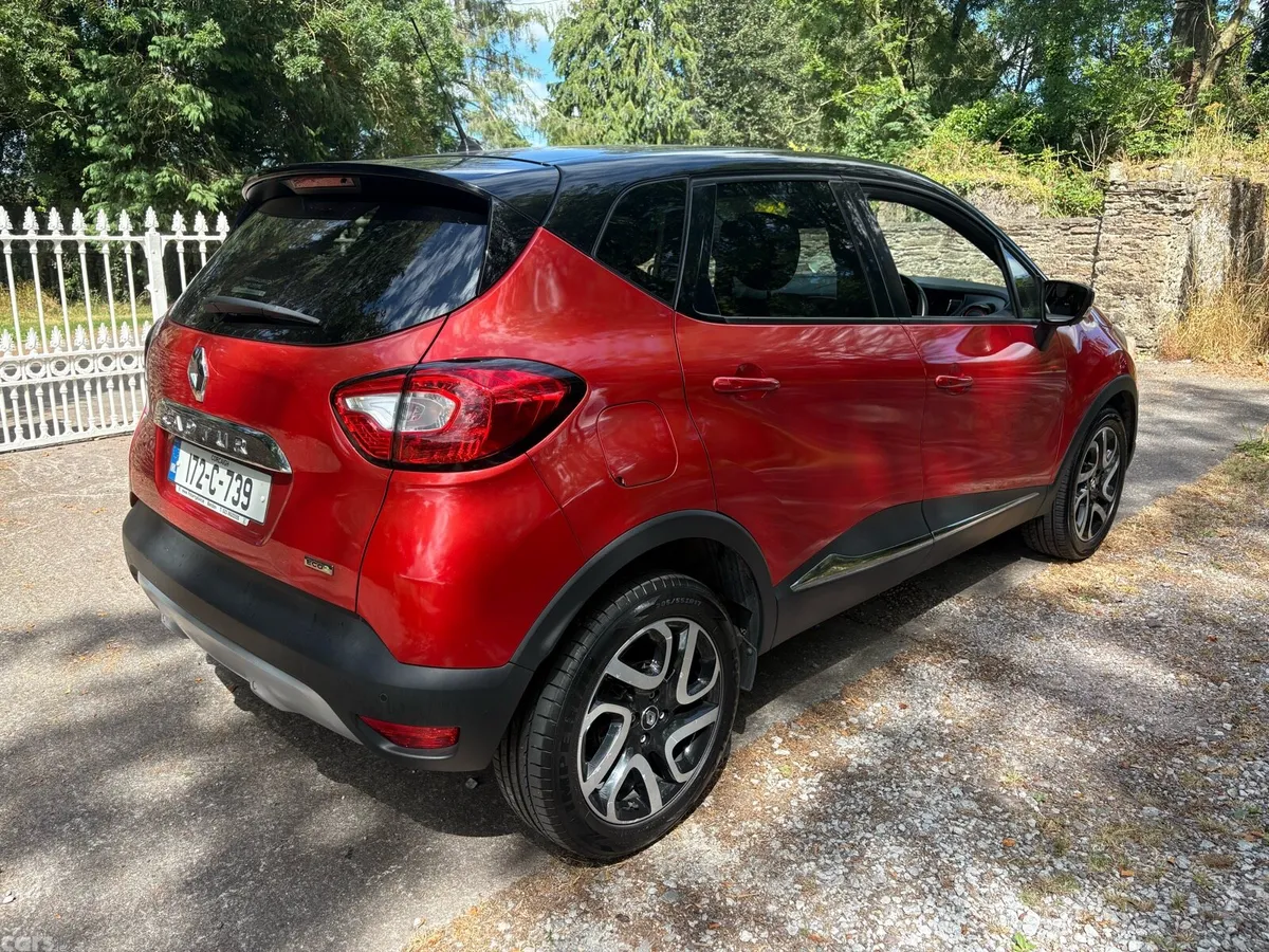 Renault Captur Hatchback, Diesel, 2017, Red