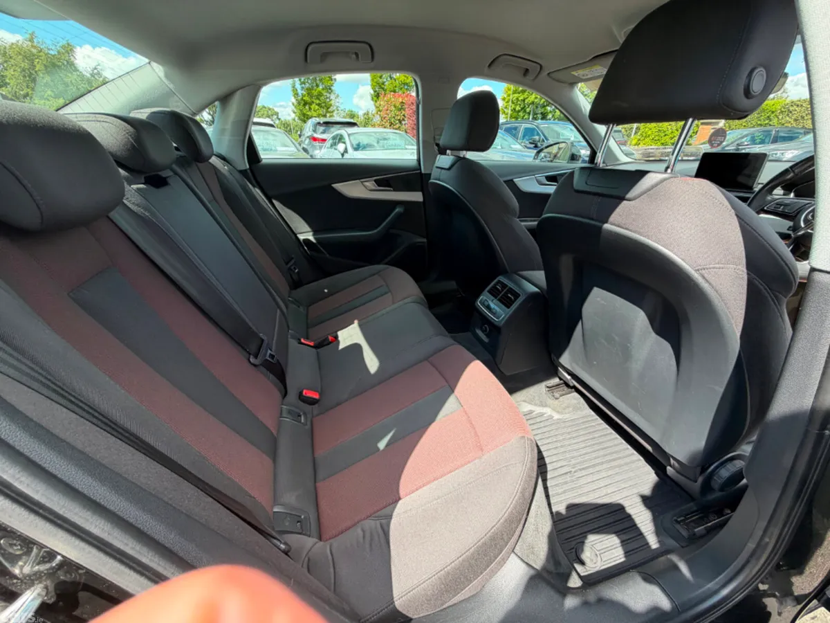 Audi A4 Saloon, Petrol, 2017, Black