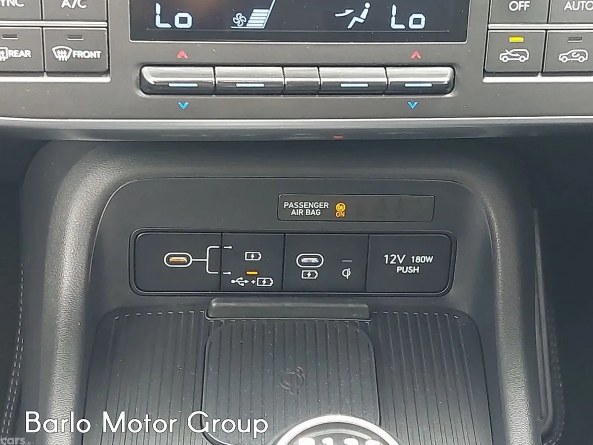 Hyundai KONA MPV, Petrol, 2023, Black