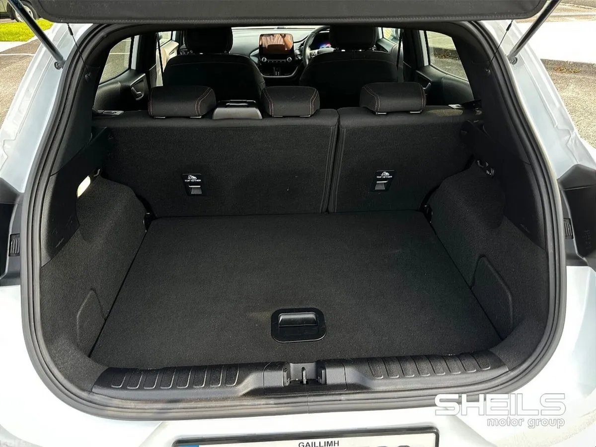 Ford Puma SUV, Petrol, 2024, White