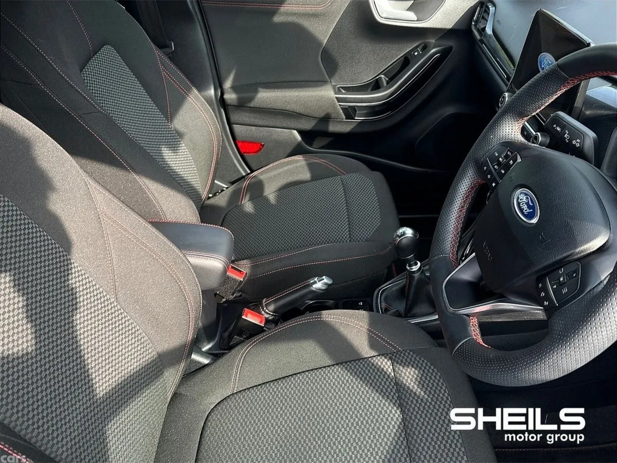 Ford Puma SUV, Petrol, 2024, White