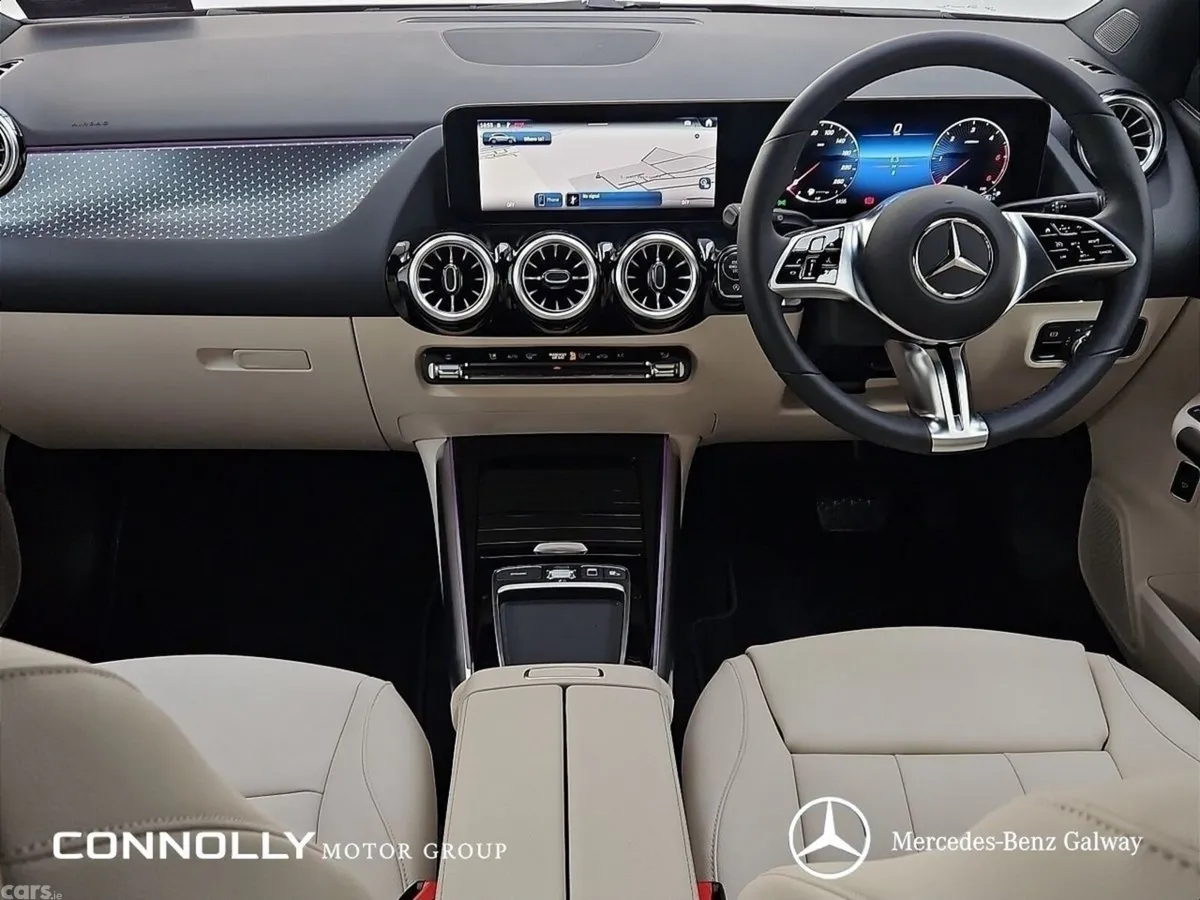 Mercedes-Benz GLA SUV, Diesel, 2024, Grey
