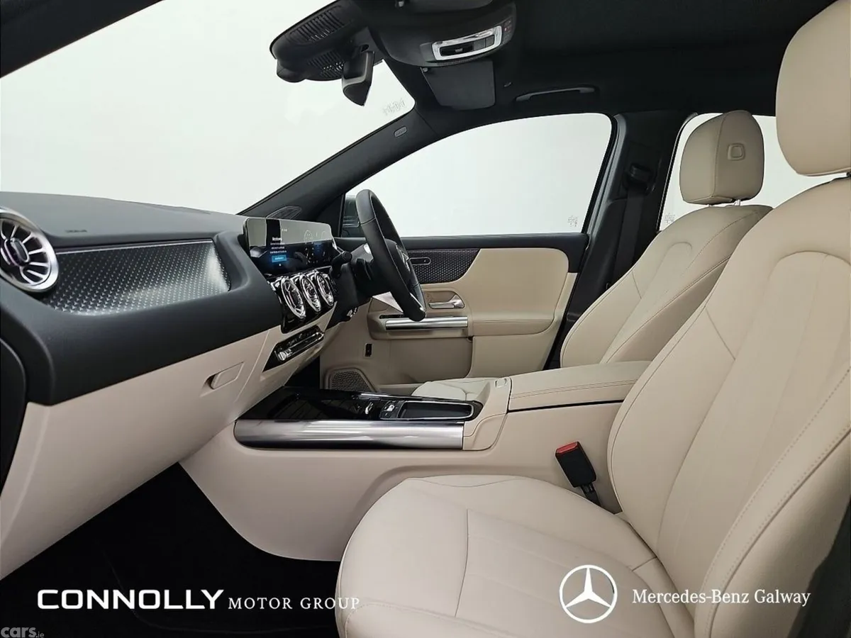 Mercedes-Benz GLA SUV, Diesel, 2024, Grey