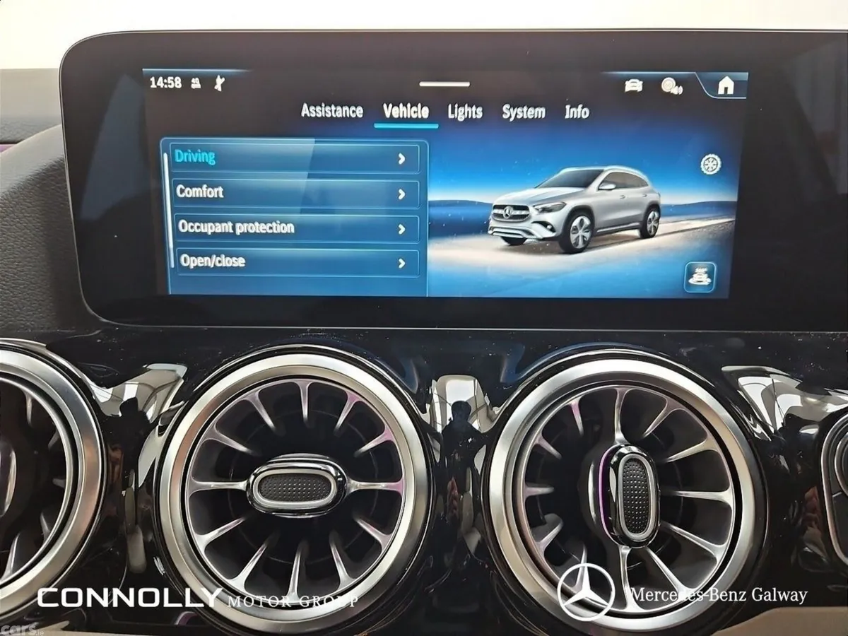 Mercedes-Benz GLA SUV, Diesel, 2024, Grey