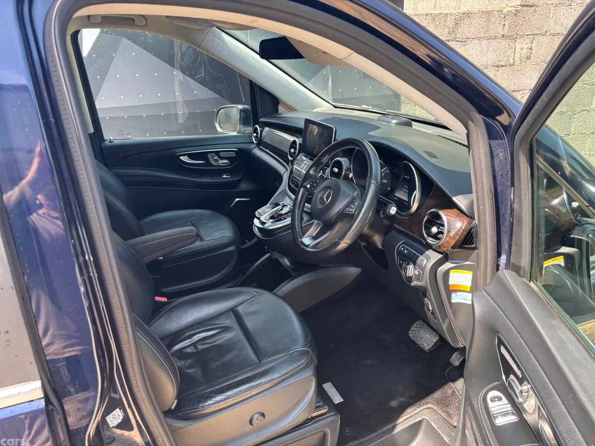 Mercedes-Benz V-Class MPV, Diesel, 2017, Blue
