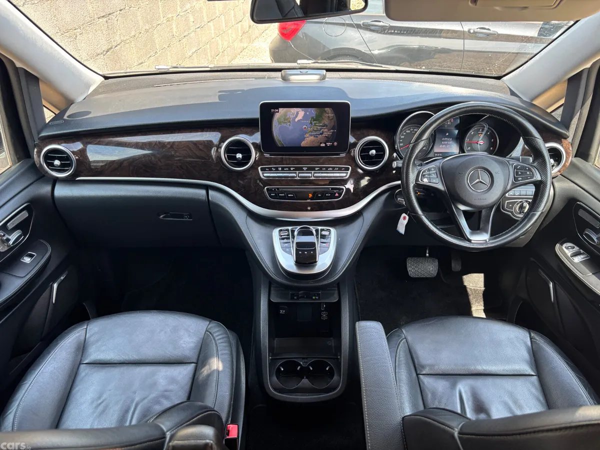 Mercedes-Benz V-Class MPV, Diesel, 2017, Blue