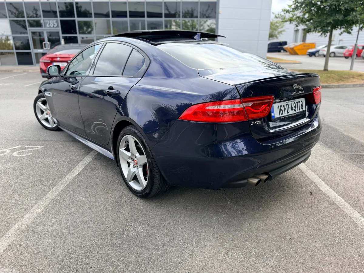 Jaguar XE Saloon, Diesel, 2016, Blue