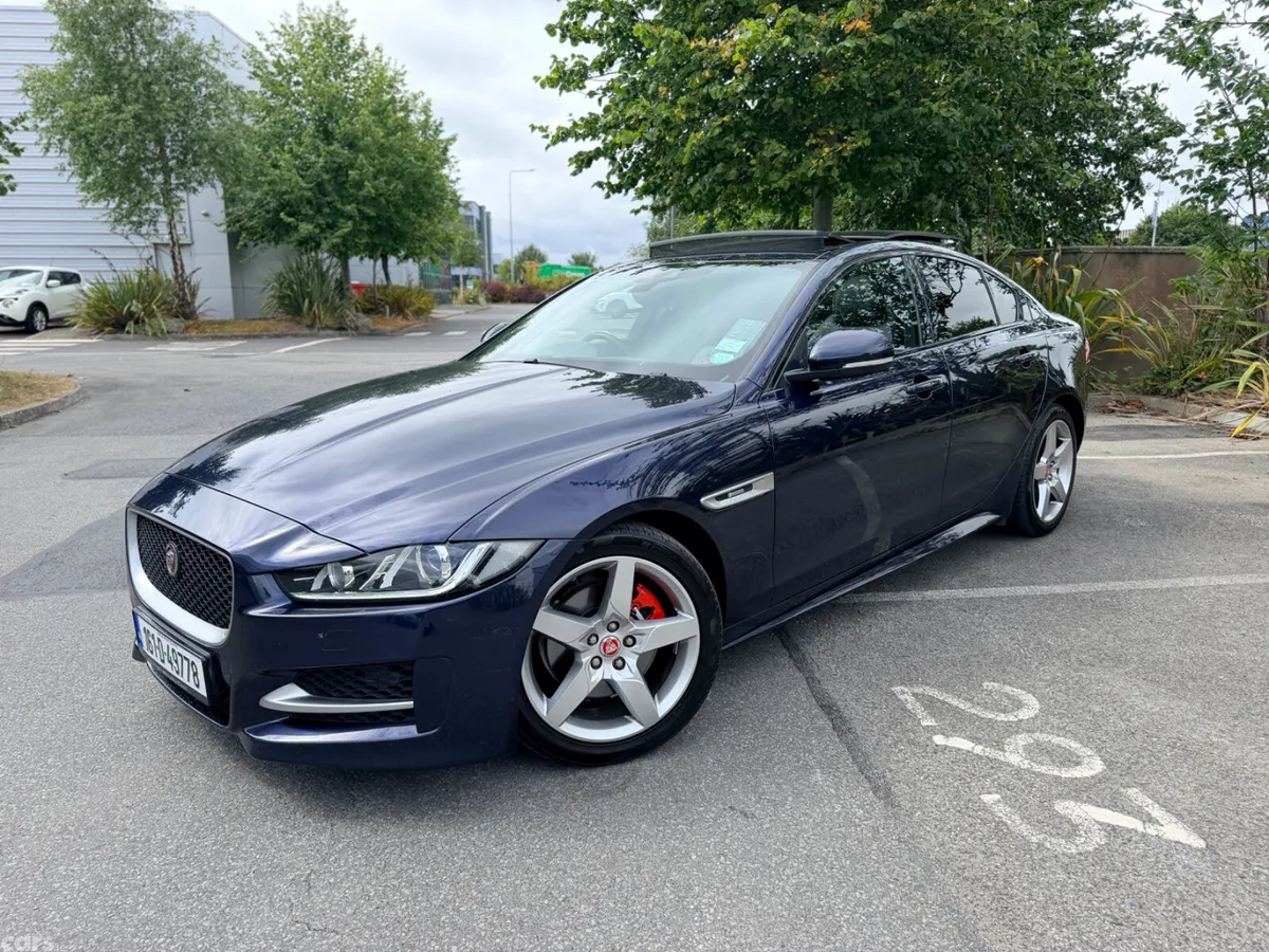 Jaguar XE Saloon, Diesel, 2016, Blue