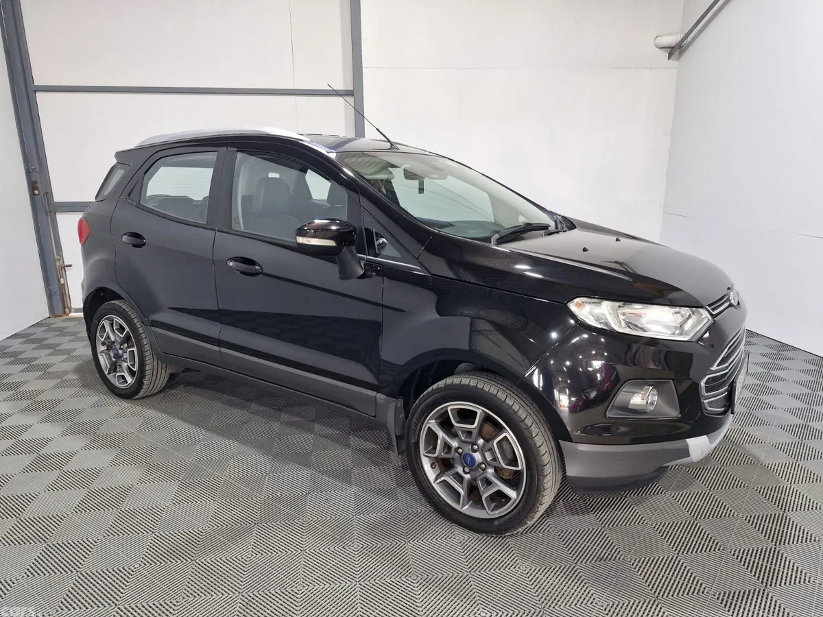 Ford EcoSport SUV, Petrol, 2015, Black