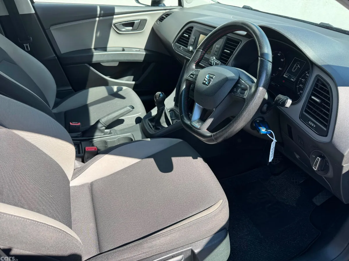 SEAT Leon Estate, Diesel, 2015, Blue