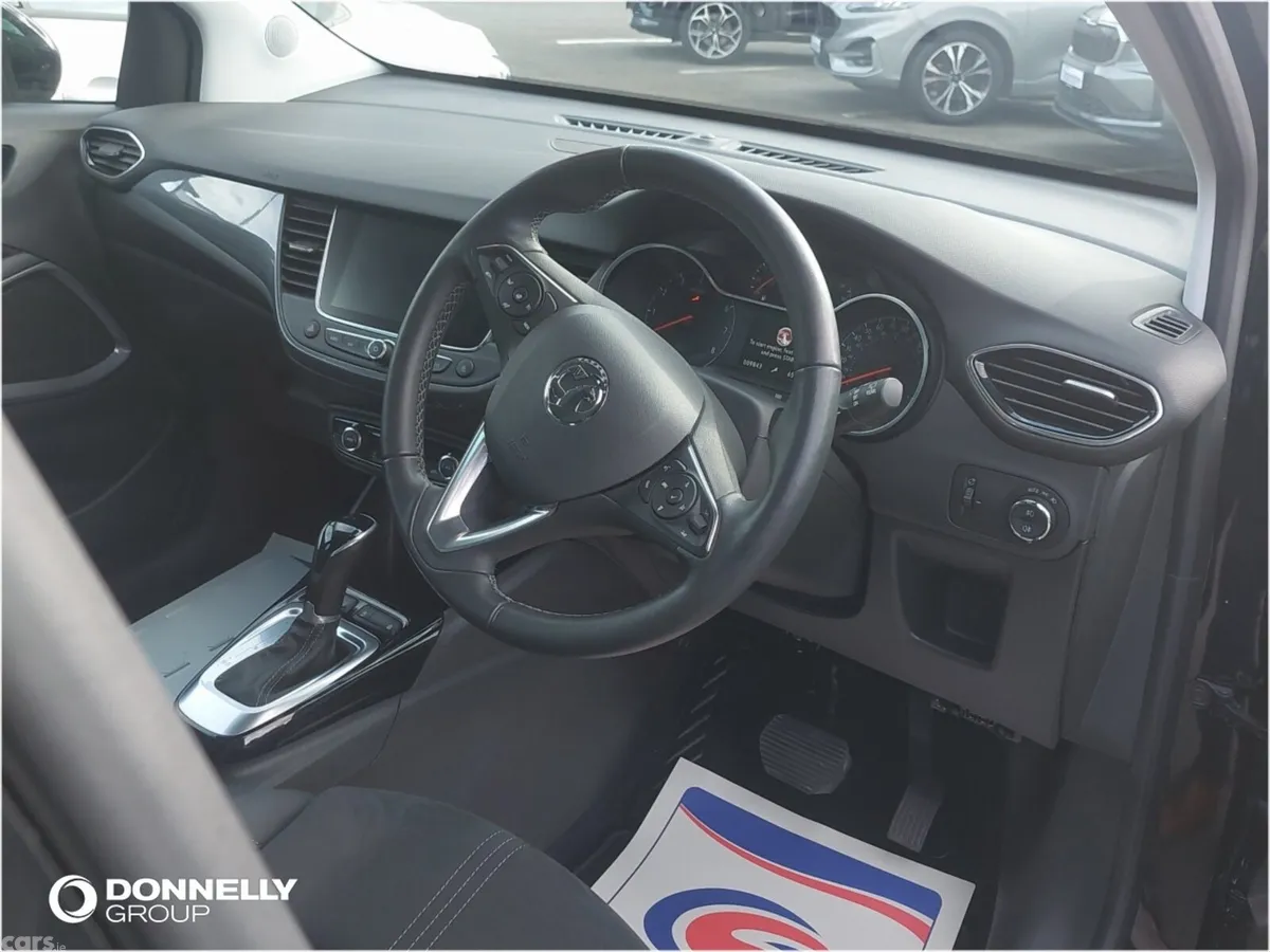 Vauxhall Crossland Hatchback, Diesel, 2023, Black