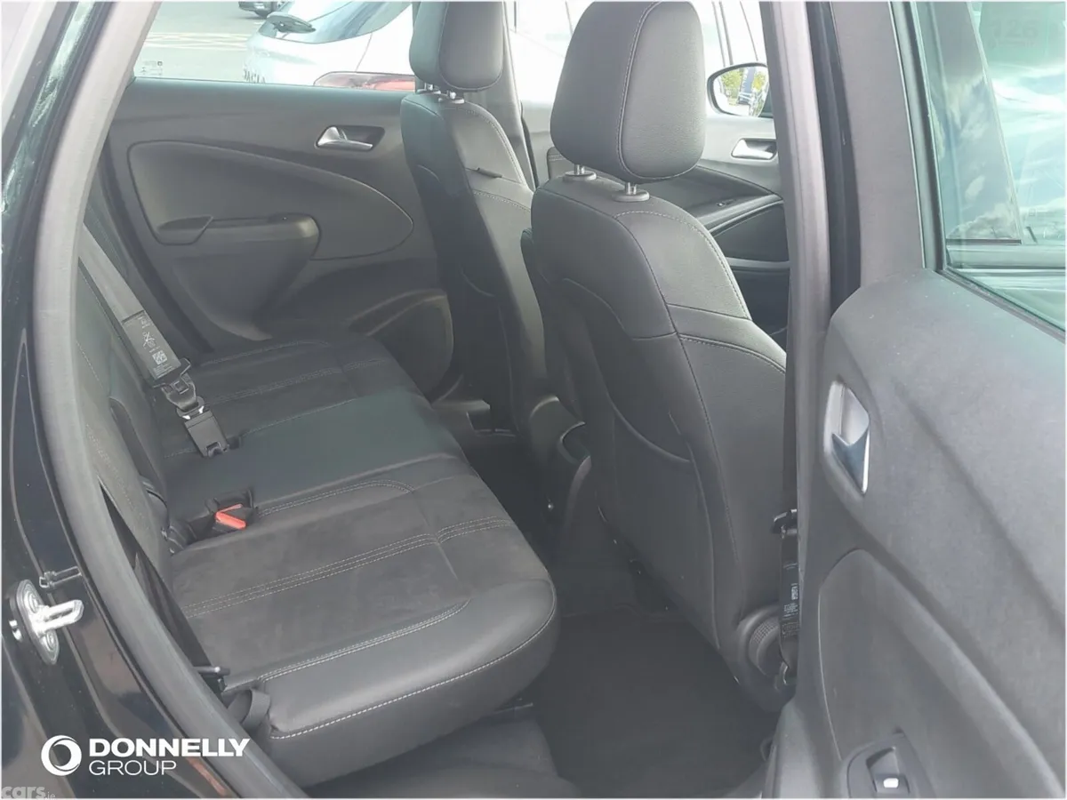 Vauxhall Crossland Hatchback, Diesel, 2023, Black