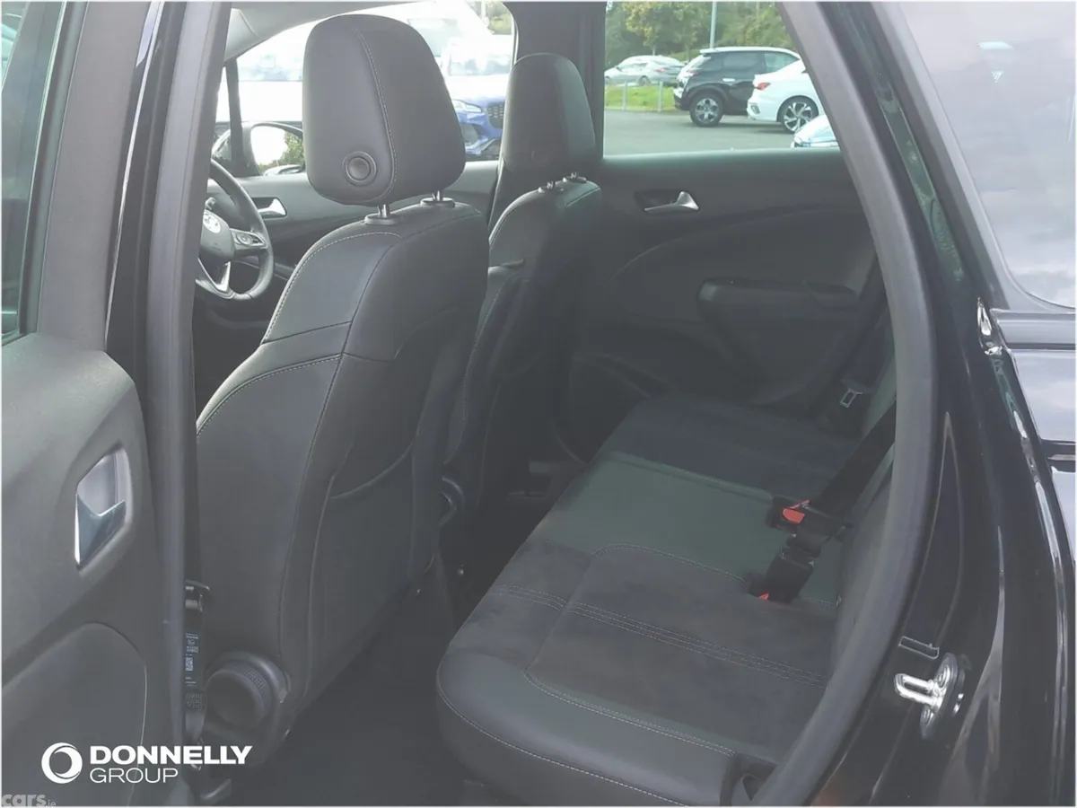 Vauxhall Crossland Hatchback, Diesel, 2023, Black