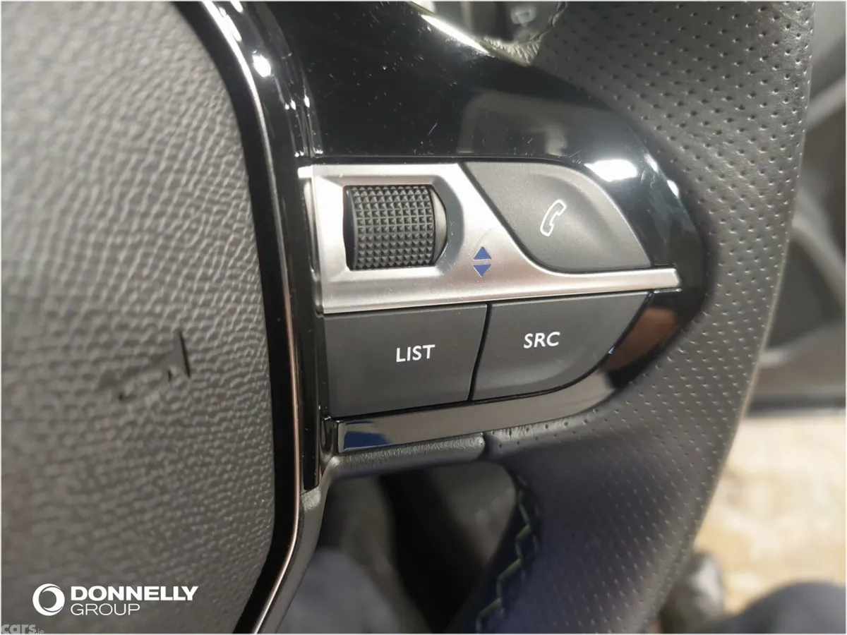 Peugeot 2008 Estate, Petrol, 2025, Grey