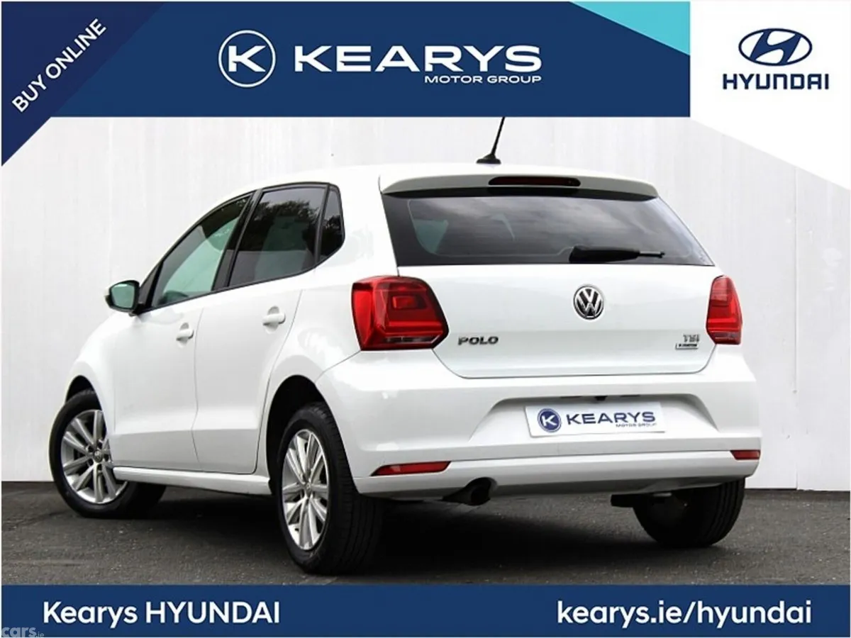 Volkswagen Polo Hatchback, Petrol, 2018, White