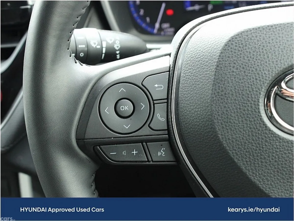 Toyota Corolla Cross SUV, Petrol Hybrid, 2023, Blue