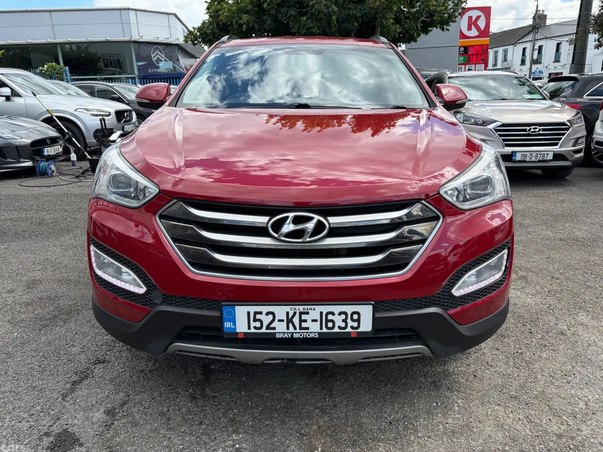 Hyundai Santa Fe SUV, Diesel, 2015, Red