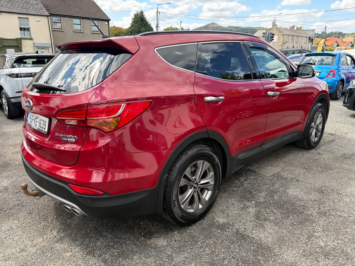 Hyundai Santa Fe SUV, Diesel, 2015, Red