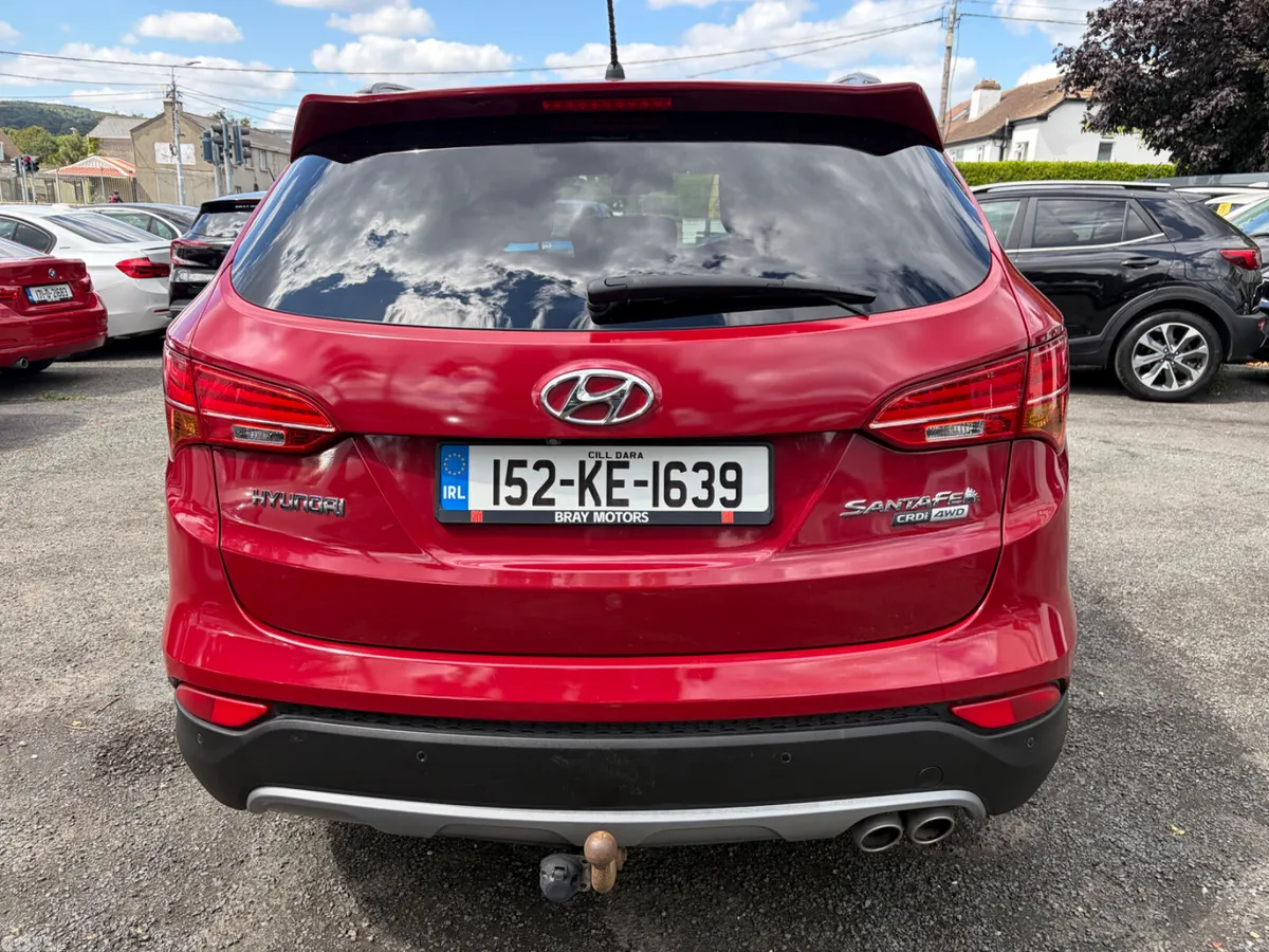 Hyundai Santa Fe SUV, Diesel, 2015, Red