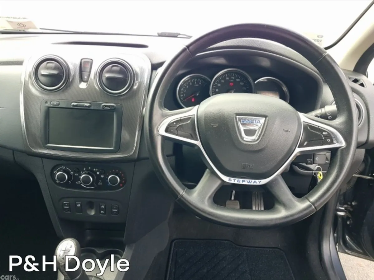 Dacia Sandero Stepway Hatchback, Diesel, 2020, Grey