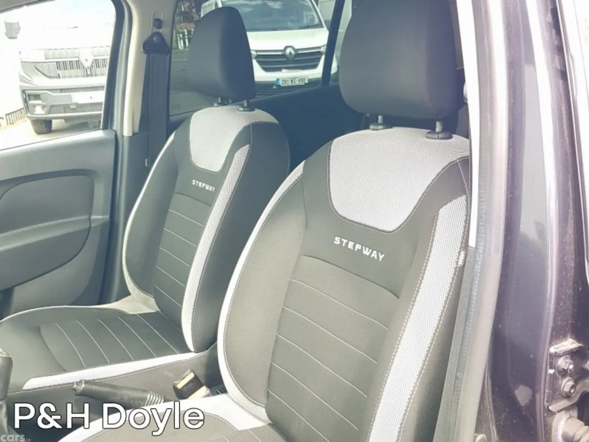 Dacia Sandero Stepway Hatchback, Diesel, 2020, Grey