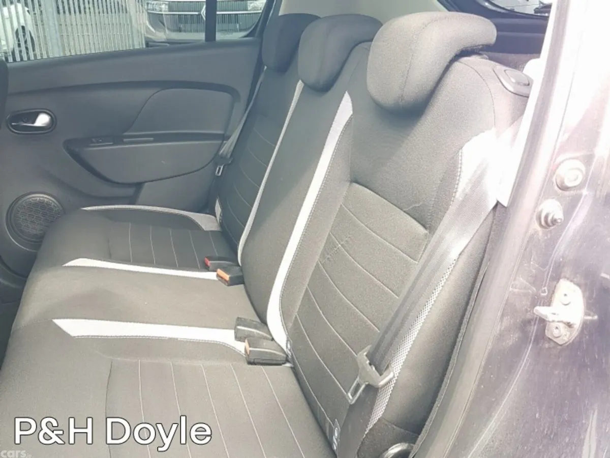 Dacia Sandero Stepway Hatchback, Diesel, 2020, Grey