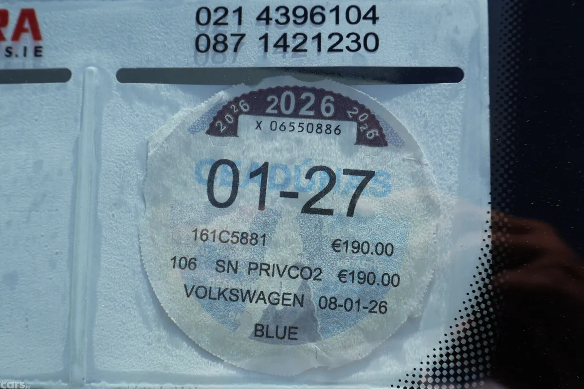 Volkswagen Polo Hatchback, Petrol, 2016, Blue