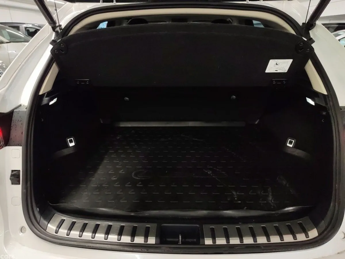 Lexus NX Estate, Petrol Hybrid, 2021, White